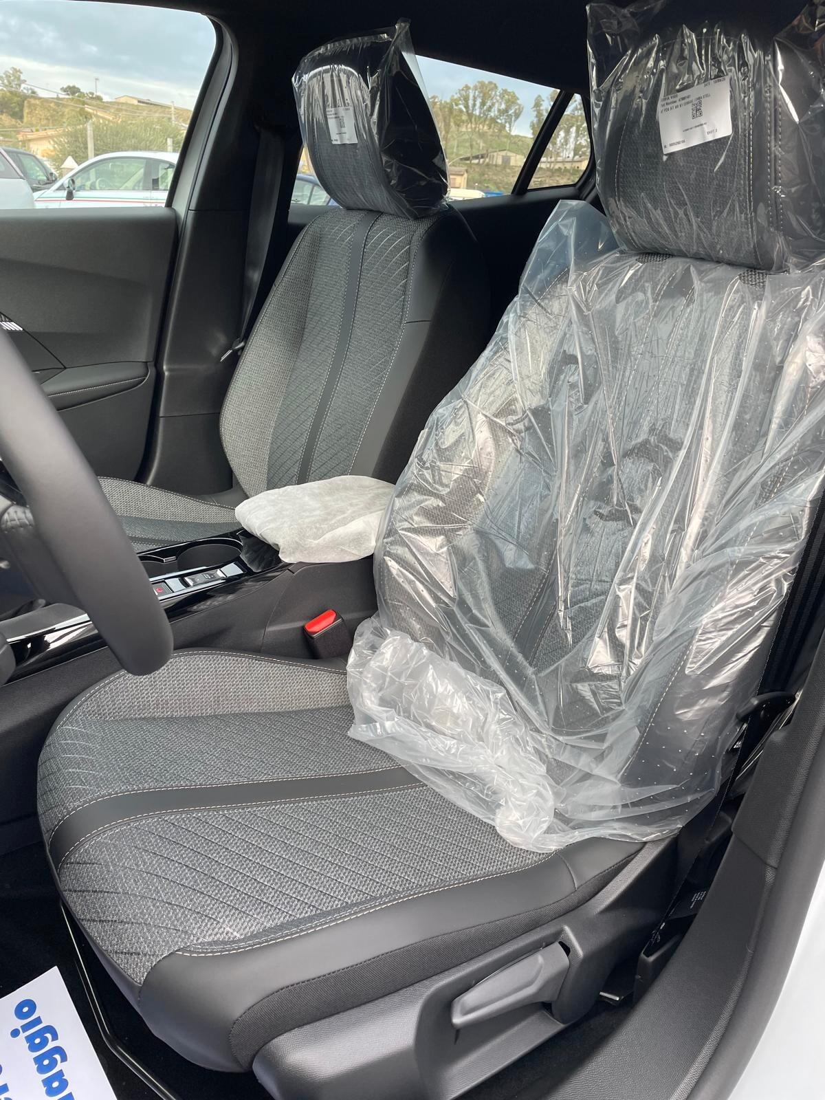 Peugeot 2008 1.2 PureTech 100 S&S Allure