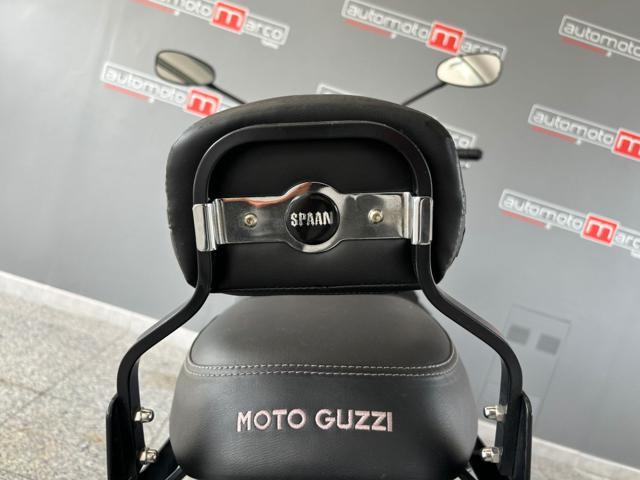 MOTO GUZZI V7 STONE