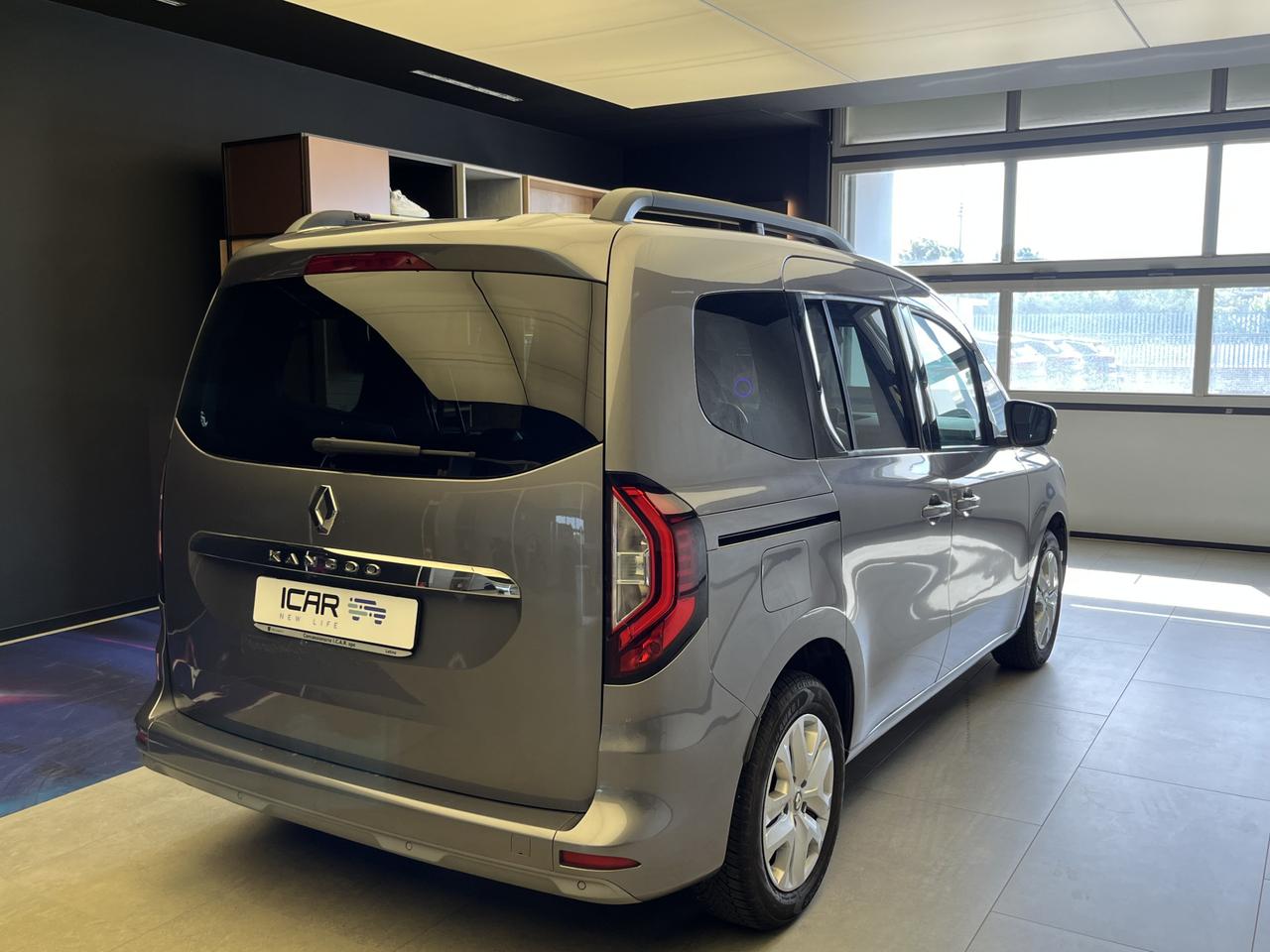RENAULT Kangoo III 2021 - Kangoo Passenger 1.5 blue dci Edition One Plus 95cv