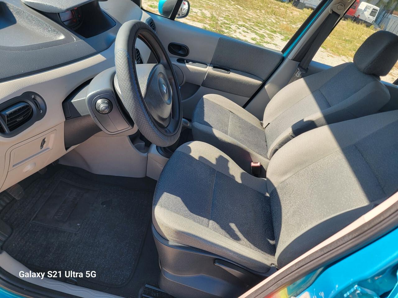 Renault Modus 1.2 16V Luxe Dynamique