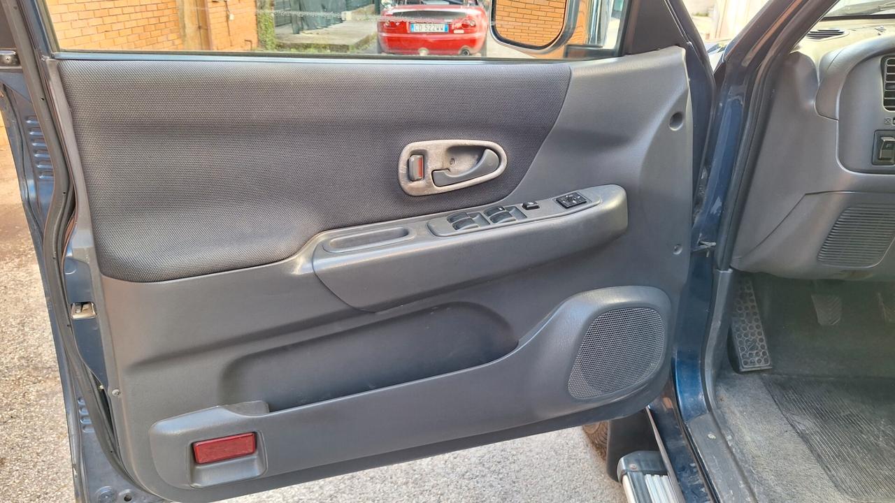 Mitsubishi Pajero Sport Pajero Sport 2.5 TDI GLX