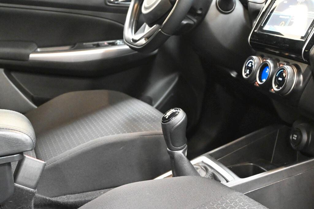 SUZUKI Swift (2017-2024) Swift 1.2 Hybrid Top