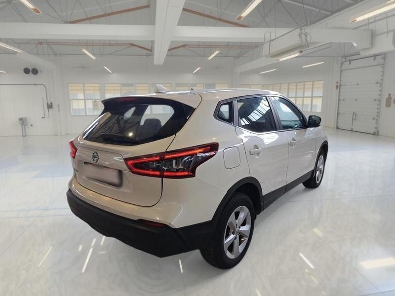 NISSAN QASHQAI 1.3 DIG-T 140 Business