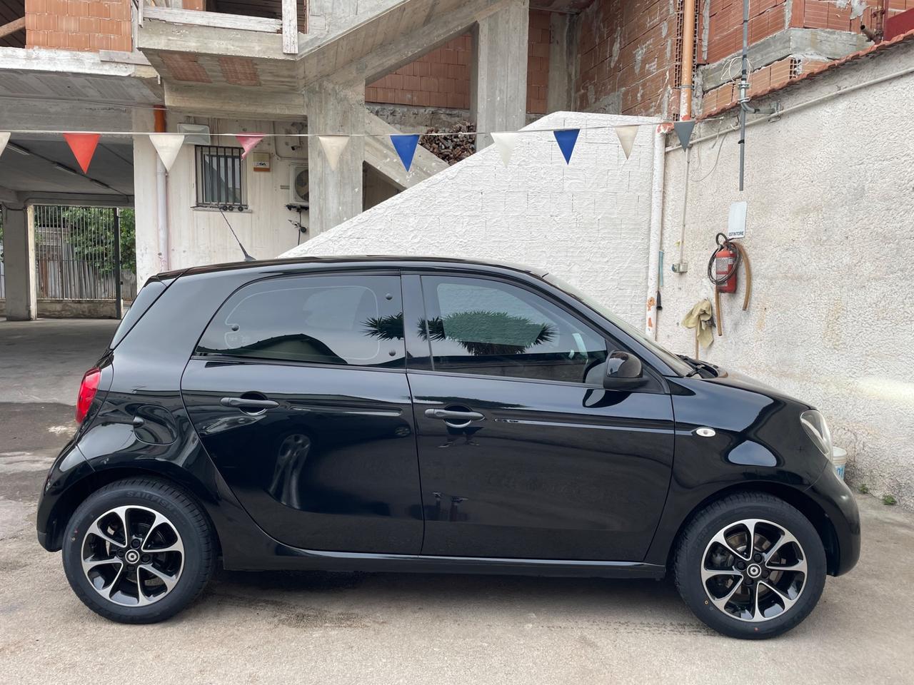 Smart ForFour 70 1.0 Prime dal nord Italia perfetta