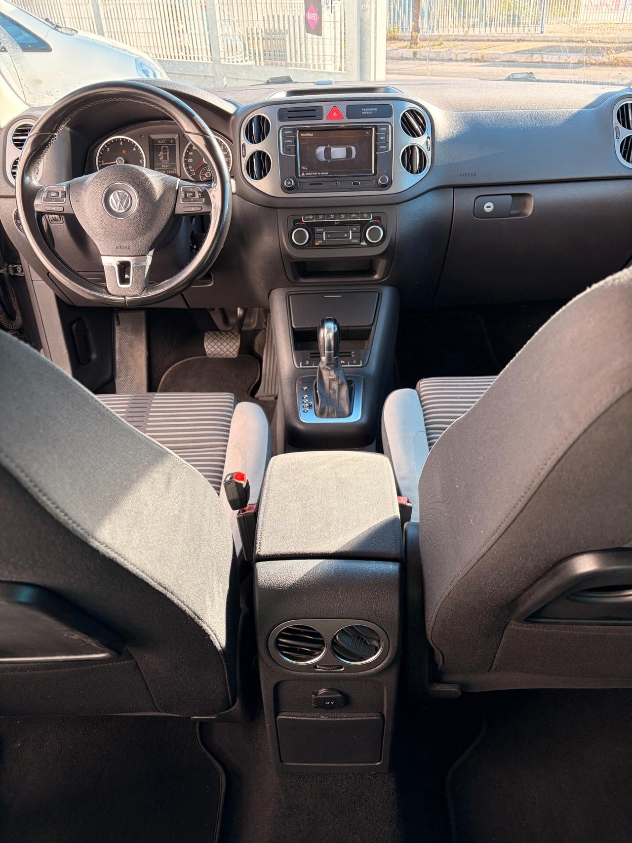 Volkswagen Tiguan 2.0 TDI DPF 4MOTION DSG Sport & Style