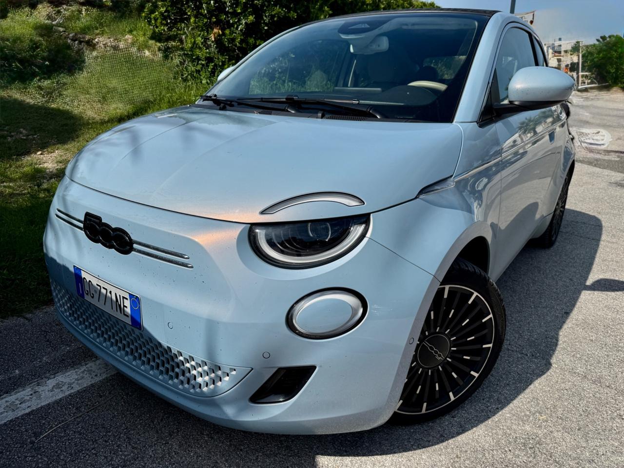 Fiat 500 500e Cabrio La Prima - prezzo assurdo !