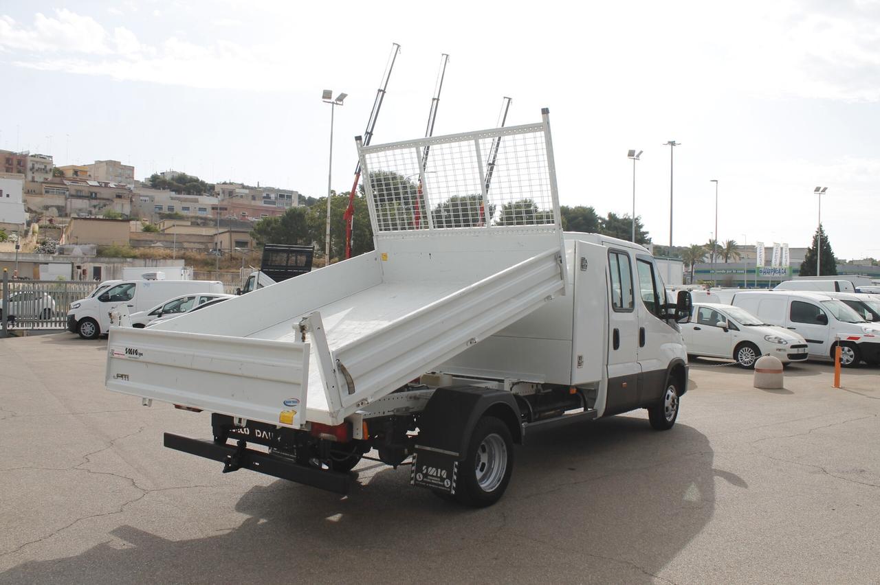 Iveco Daily 35C16 DOPPIA CABINA CASSONE RIBALTABILE E GANCIO TRAINO