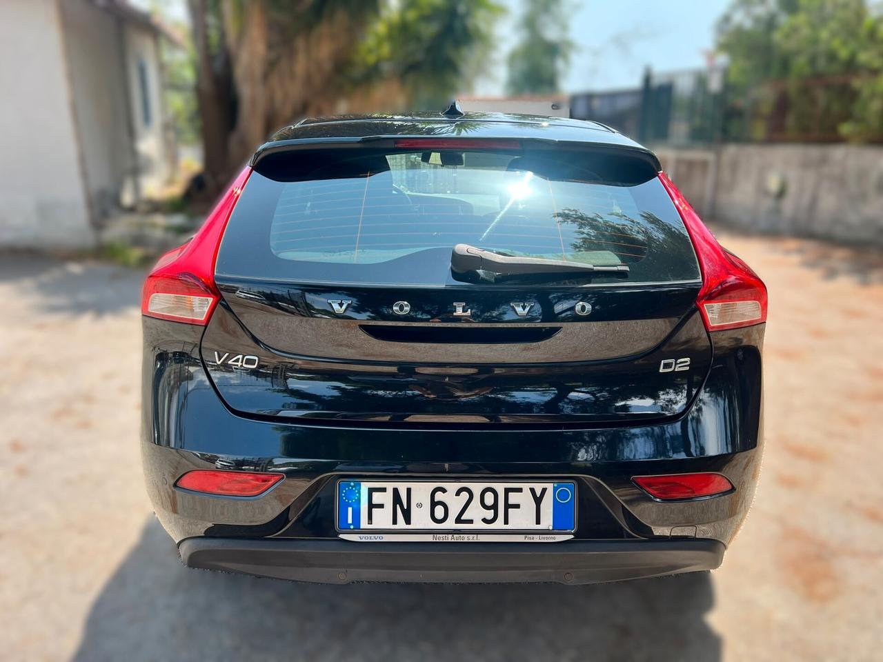 VOLVO V40 2.0 d2 Kinetic my18 - 2018