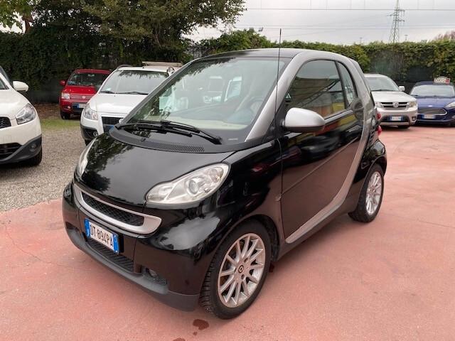 Smart ForTwo 1000 52 kW MHD coupé passion