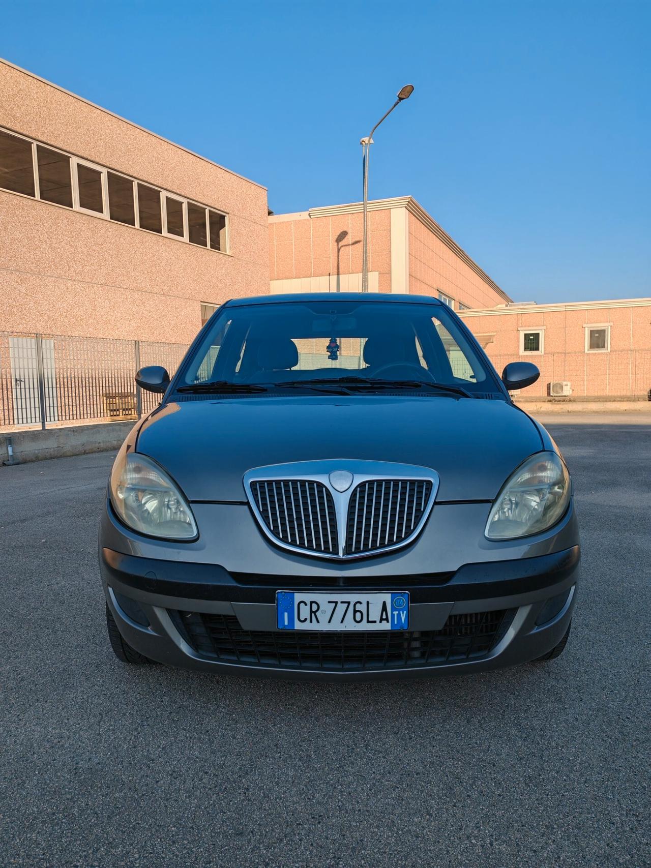 Lancia Ypsilon 1.3 Multijet 16V Platino
