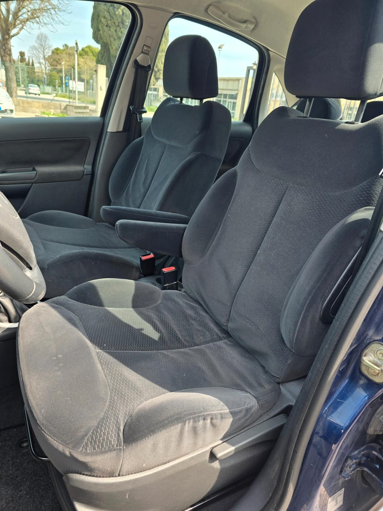 Citroen C3 Pluriel 1.4 HDi 70CV