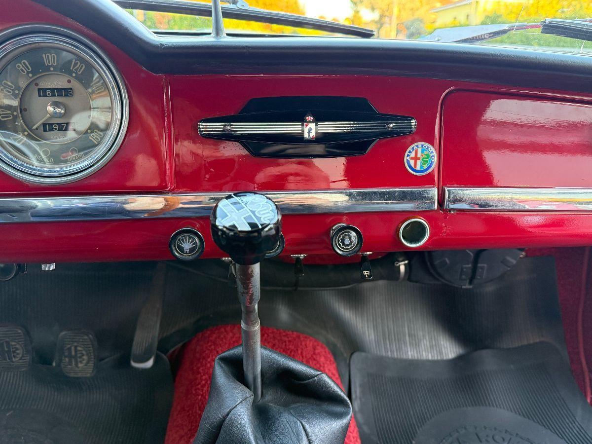 ALFA ROMEO - Giulietta Spider 1300