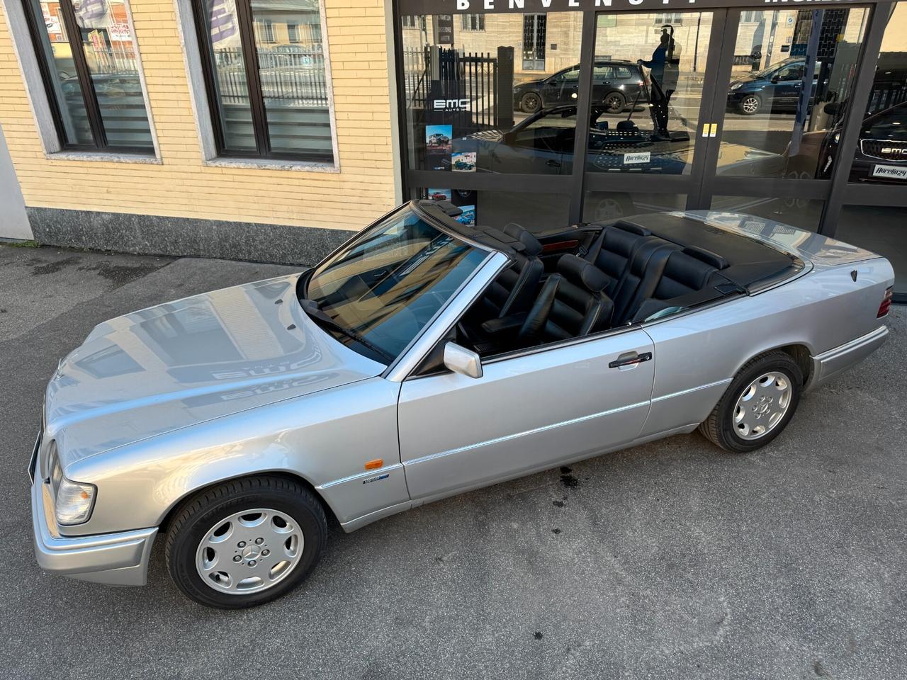 Mercedes-benz E-Series E 200 cabrio