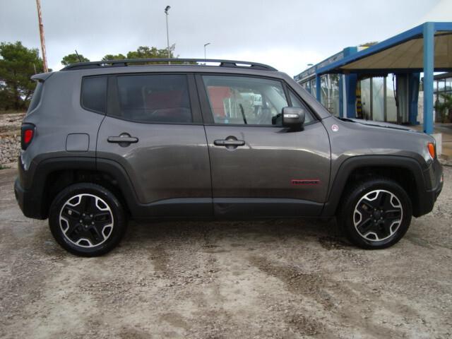 Jeep Renegade 2.0 Mjt 170CV 4WD Active Drive Low Trailhawk