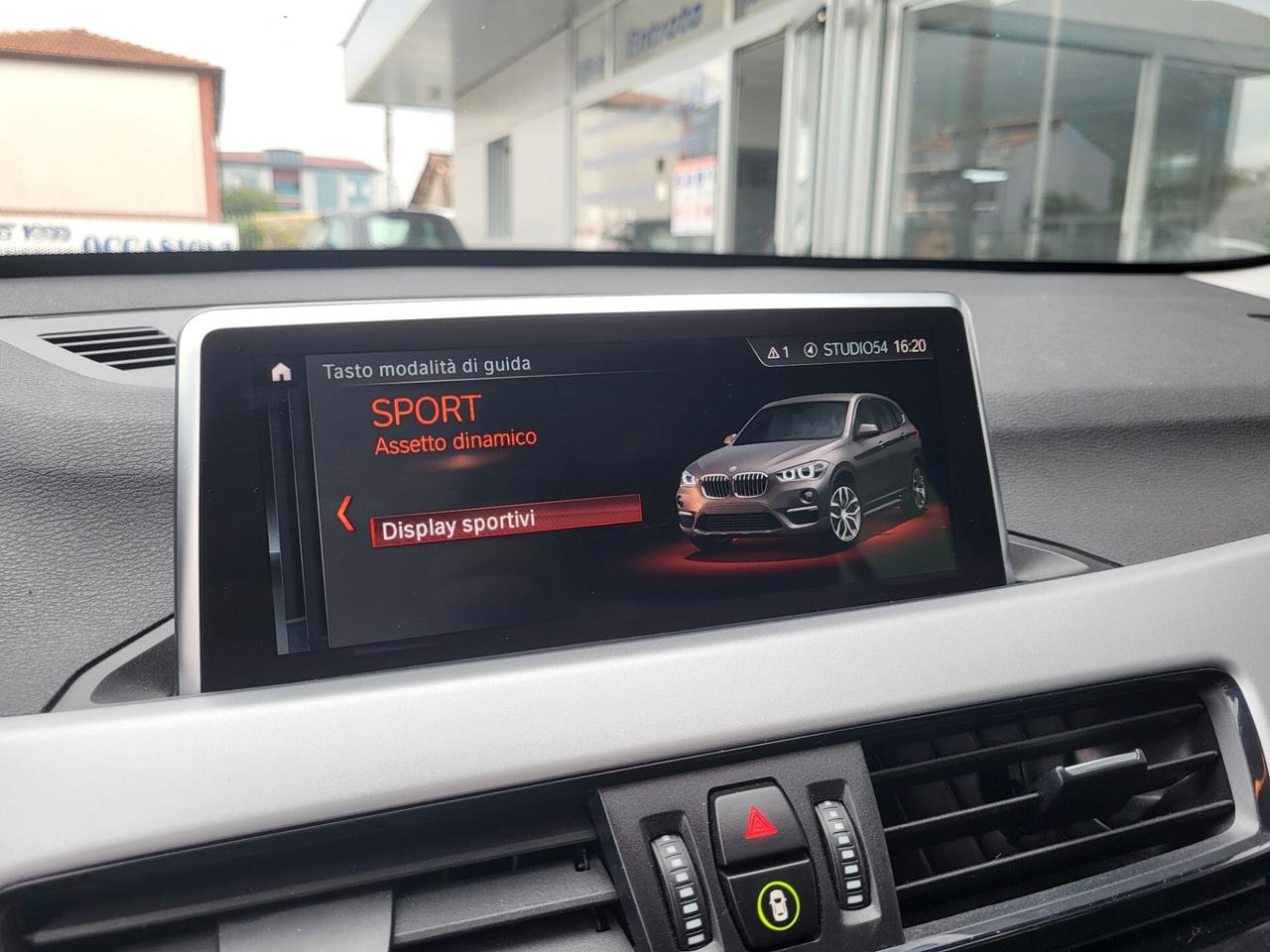 Bmw X1 RESTYLING sDrive 18d 2.0 150 CV CAMBIO AUTOMATICO