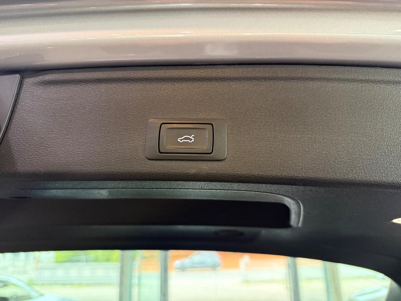 Audi A4 Avant 2.0 TDI 122 CV Business Sport