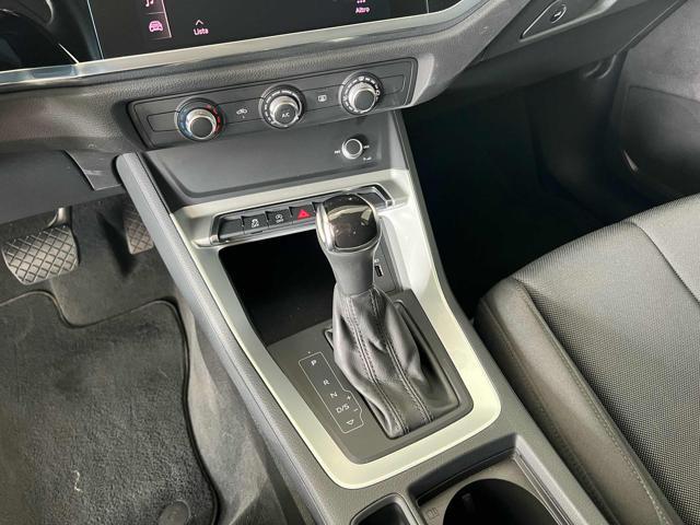 AUDI Q3 35 TDI S tronic