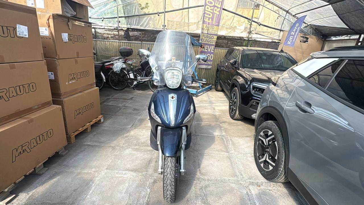 Piaggio Beverly 300 del 2014 USATO