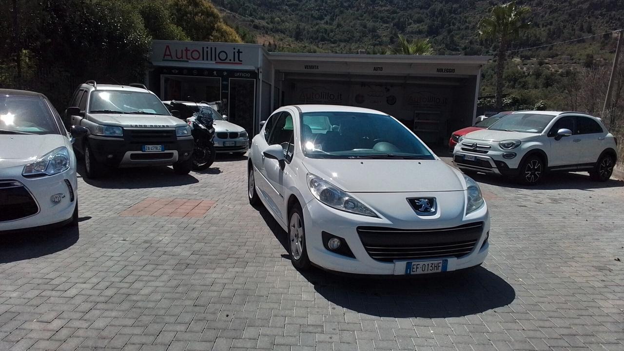 Peugeot 207 1.6 HDi 90CV