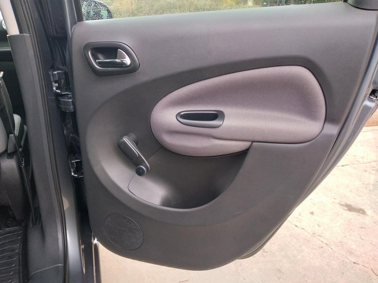 Citroen C3 Picasso 1.4 VTi 95 GPL airdream Seduction