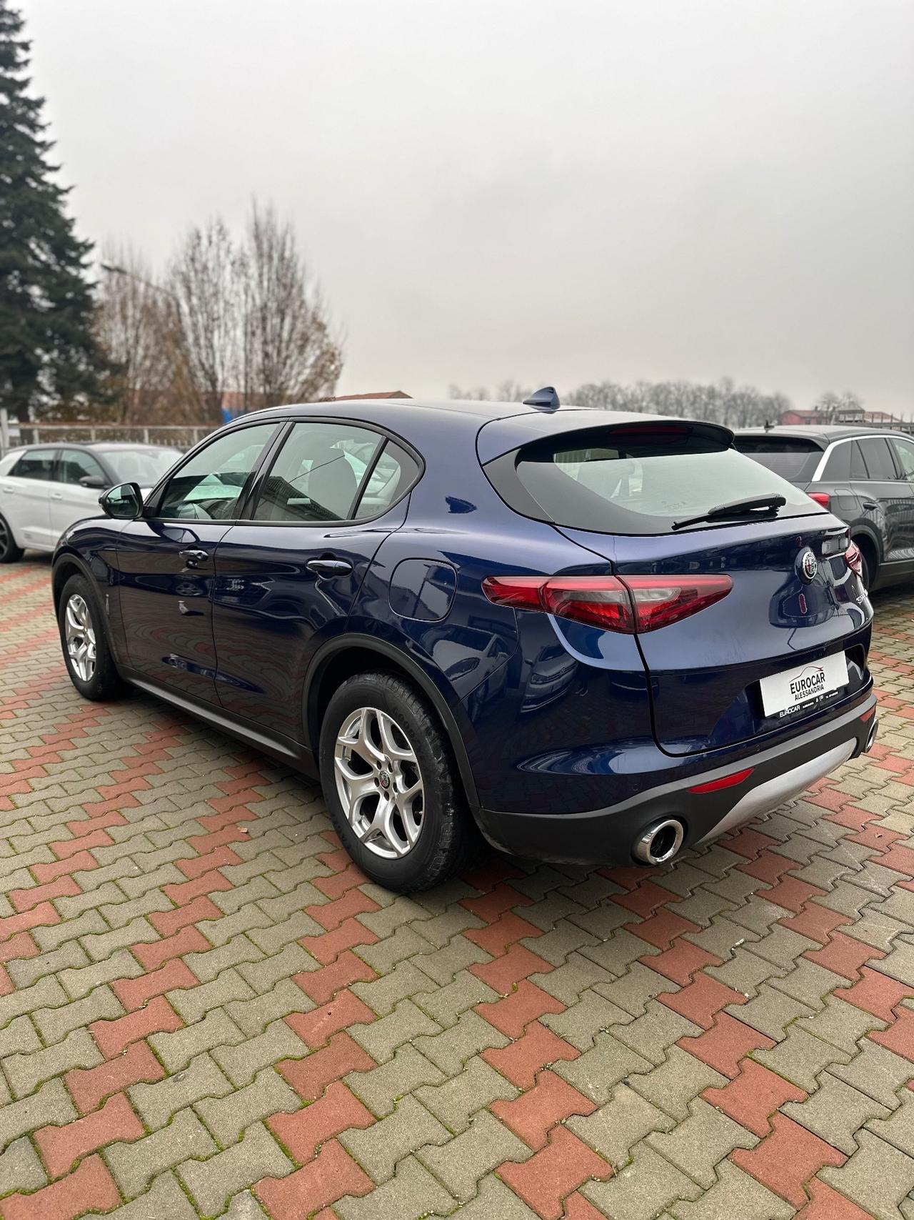 Alfa Romeo Stelvio 2.2 Turbodiesel 160 CV AT8 RWD Business