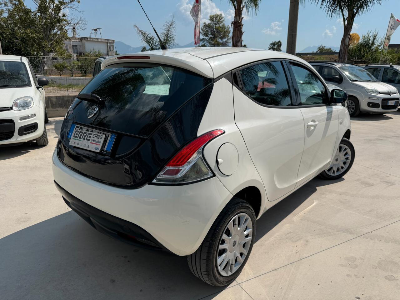 LANCIA YPSILON 2013 900 NATURAL/POWER 85 CV