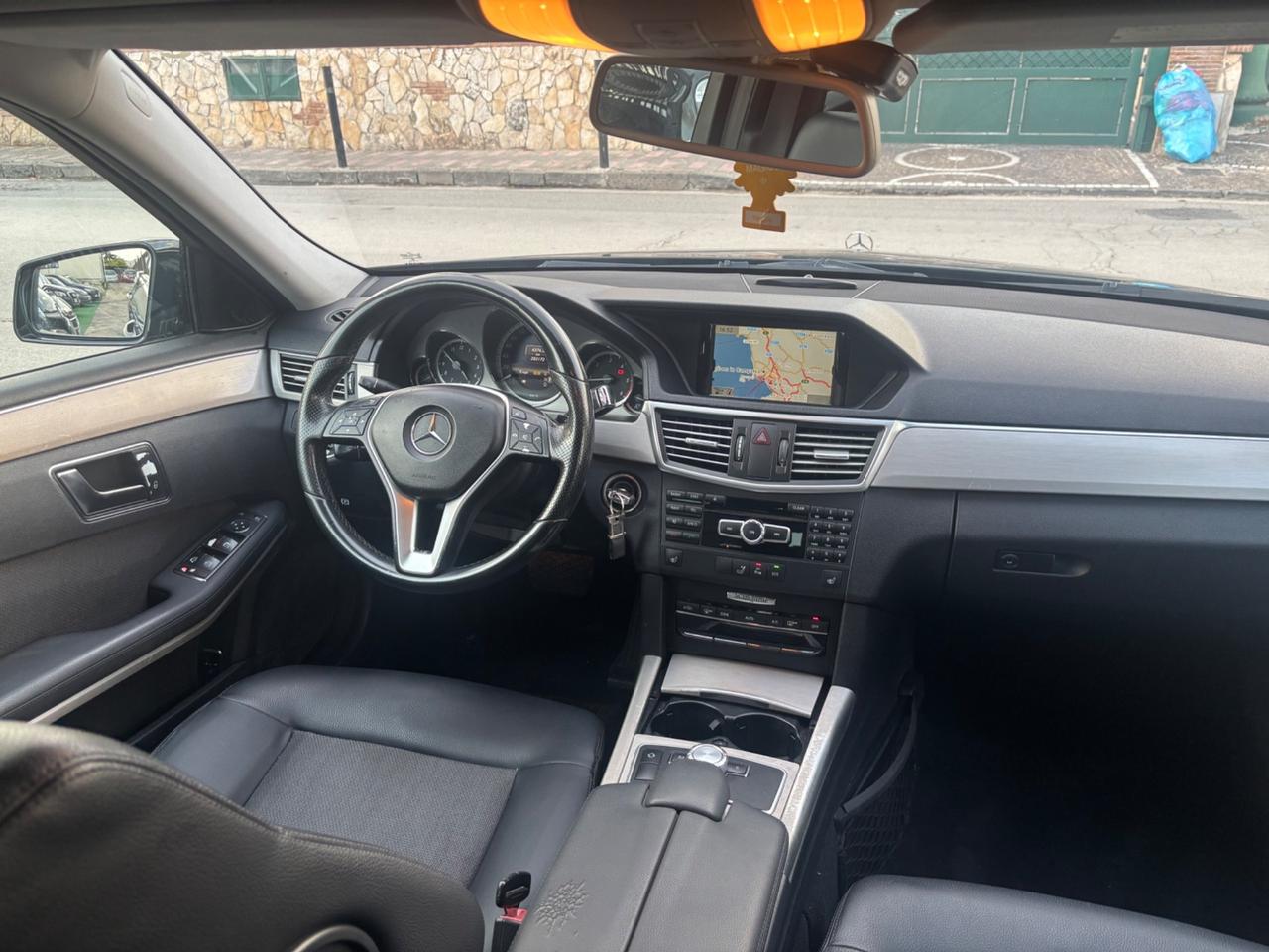 Mercedes-benz E 250 CDI BlueEFFICIENCY 4M. Avantgarde