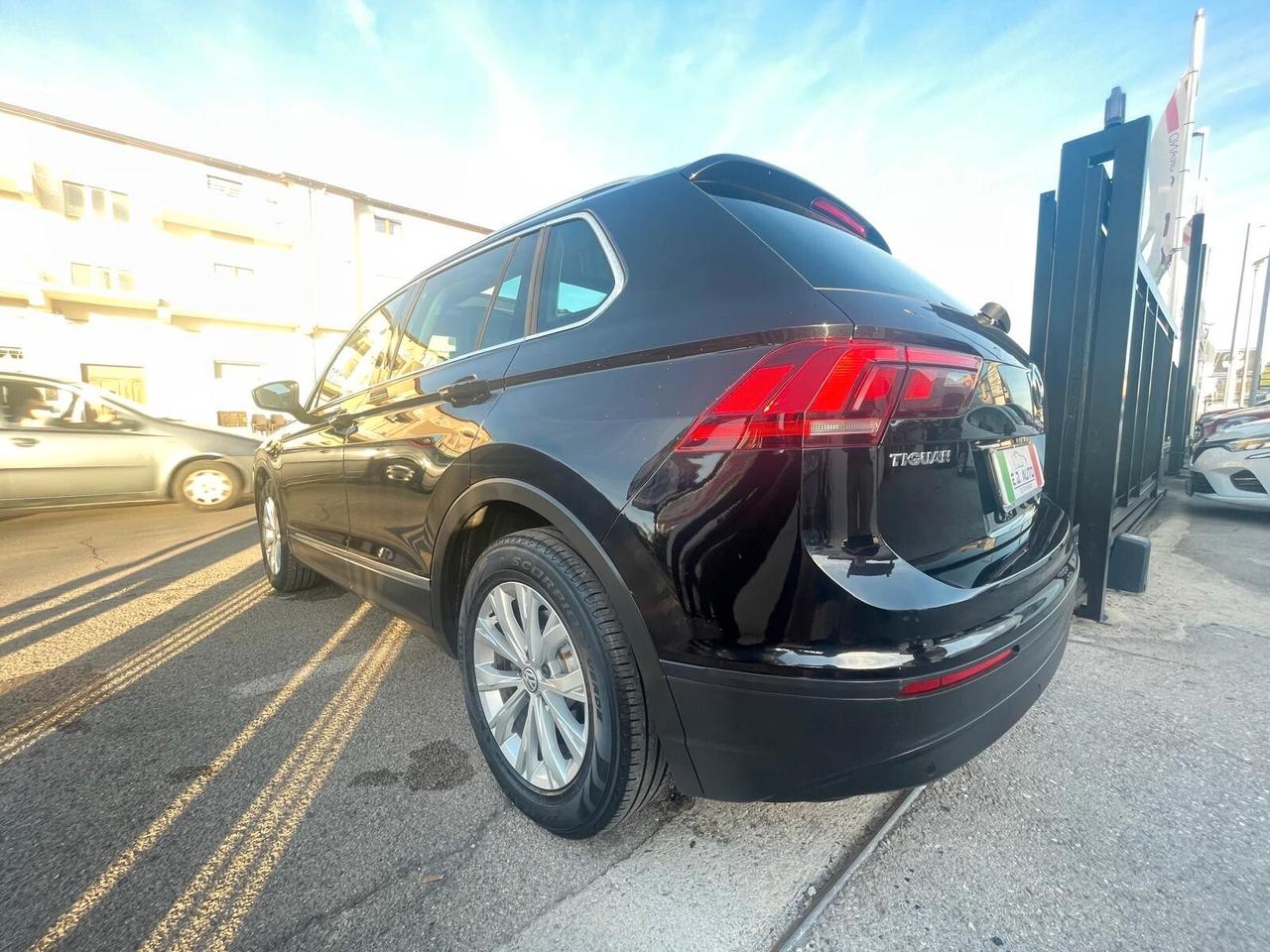 Volkswagen Tiguan 1.6 TDI SCR Sport BlueMotion Technology