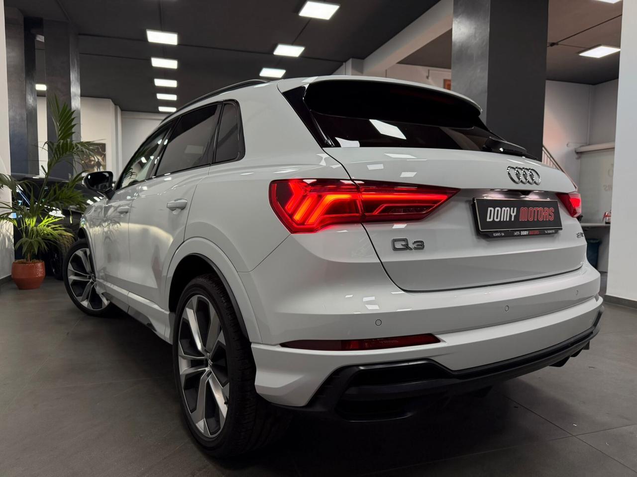 Audi Q3 SUV 35 TDI S-tronic S-line Edition