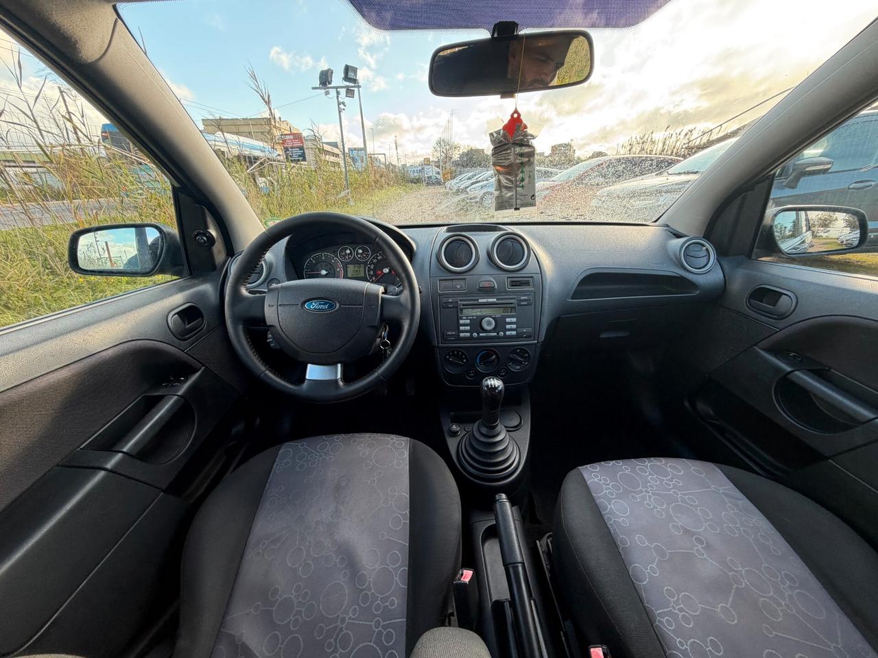 Ford Fiesta 1.4 TDCi 5p. Ghia