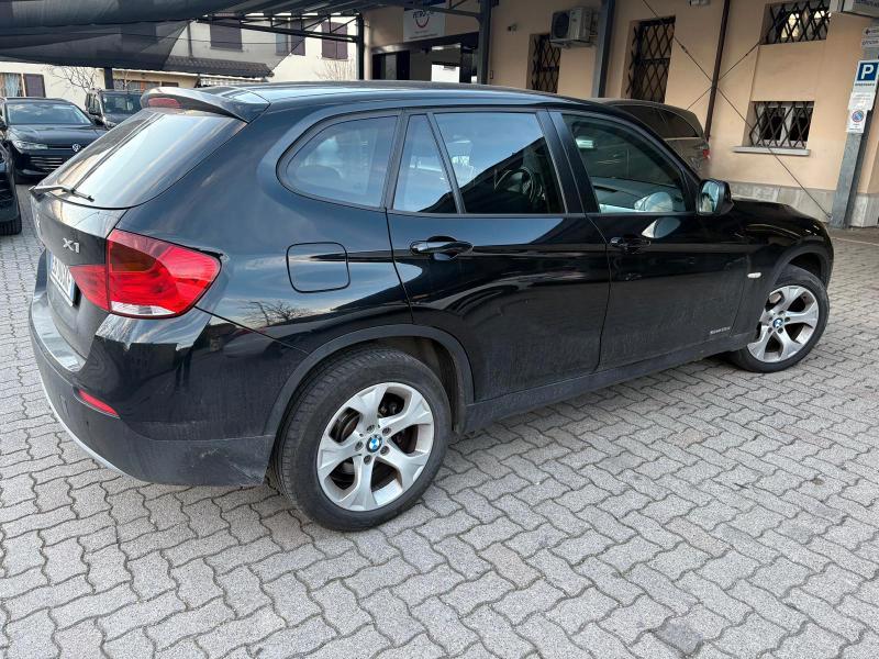 BMW X1 sdrive18d Eletta OK NEOPATENTATO