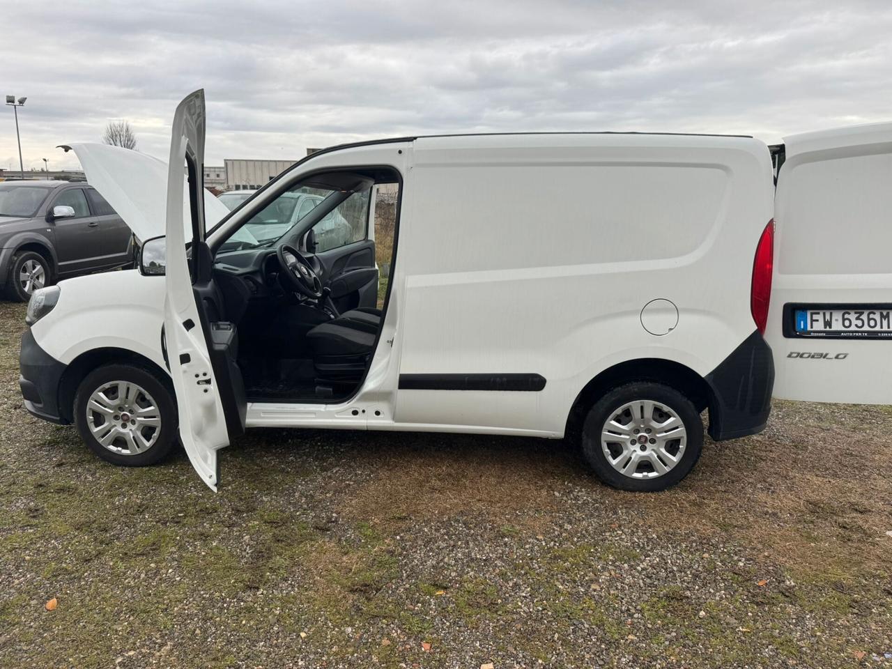 Fiat Doblo cargo 1.3 mjet 2019 SOLO 140.000 KM
