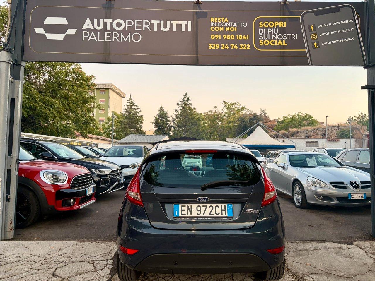 Ford Fiesta 5 Porte Fiesta 5p 1.4 16v Titanium Business Gpl