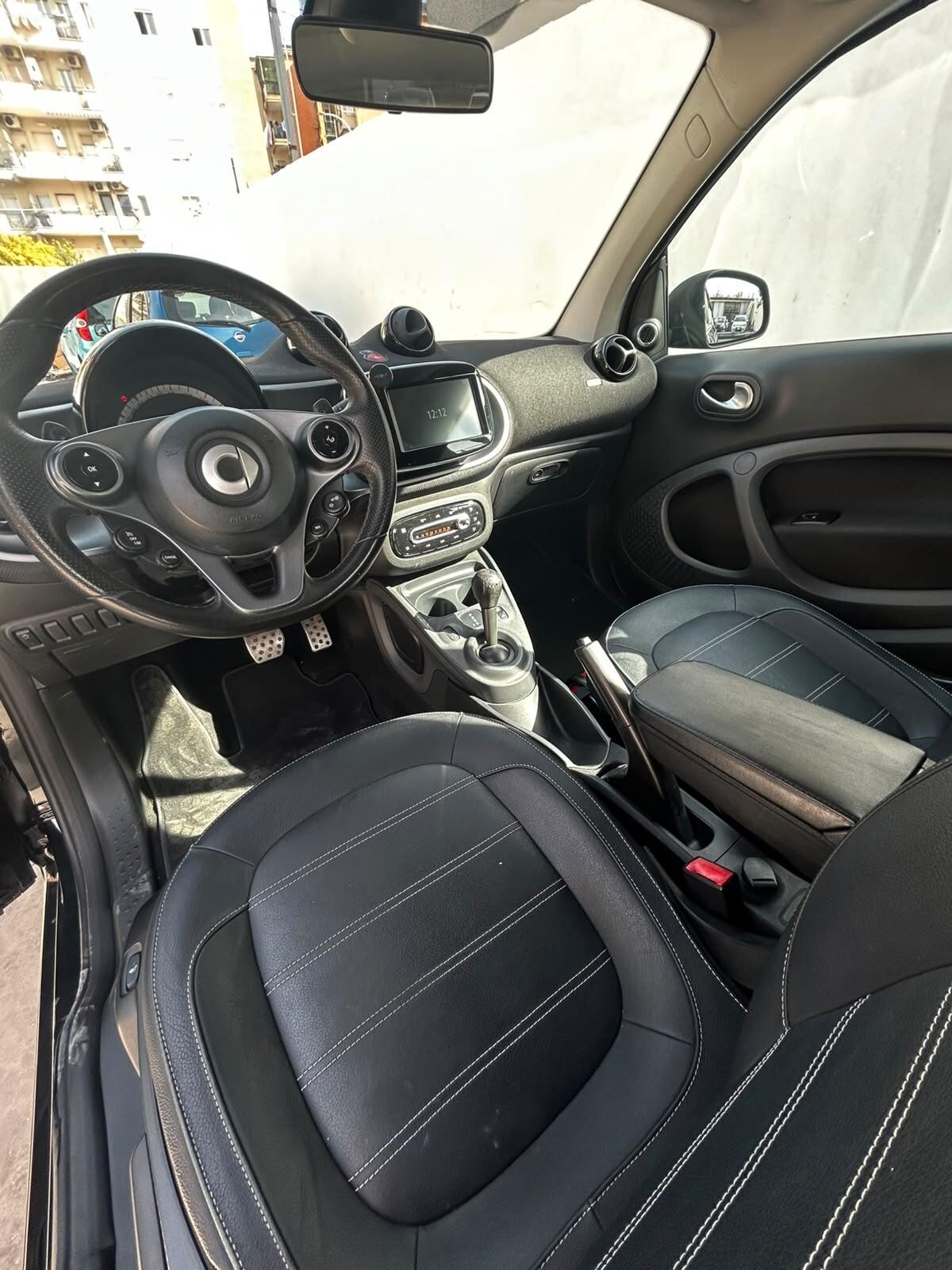 Smart ForTwo 0.9 Turbo 90cv Twinamic Prime Brabus Look