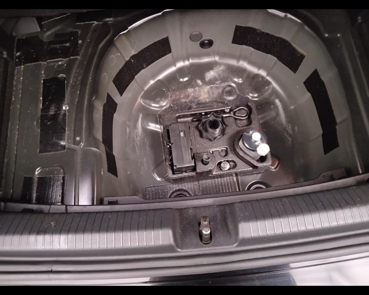 VOLKSWAGEN Polo VI 2022 - Polo 1.0 tsi Life 95cv