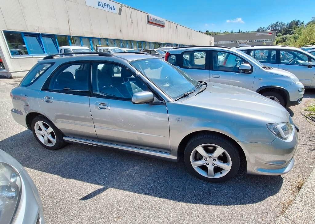 Subaru Impreza 2.0 SW 4X4 GANCIO TRAINO