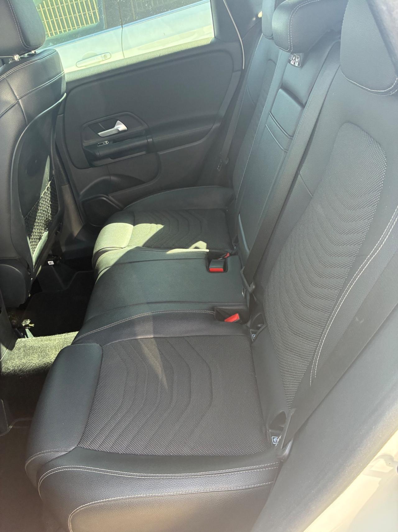 Mercedes-benz B 180 d Automatic Business Extra