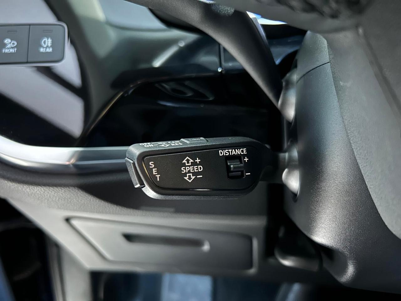 Audi Q3 45 TFSI e S tronic Business