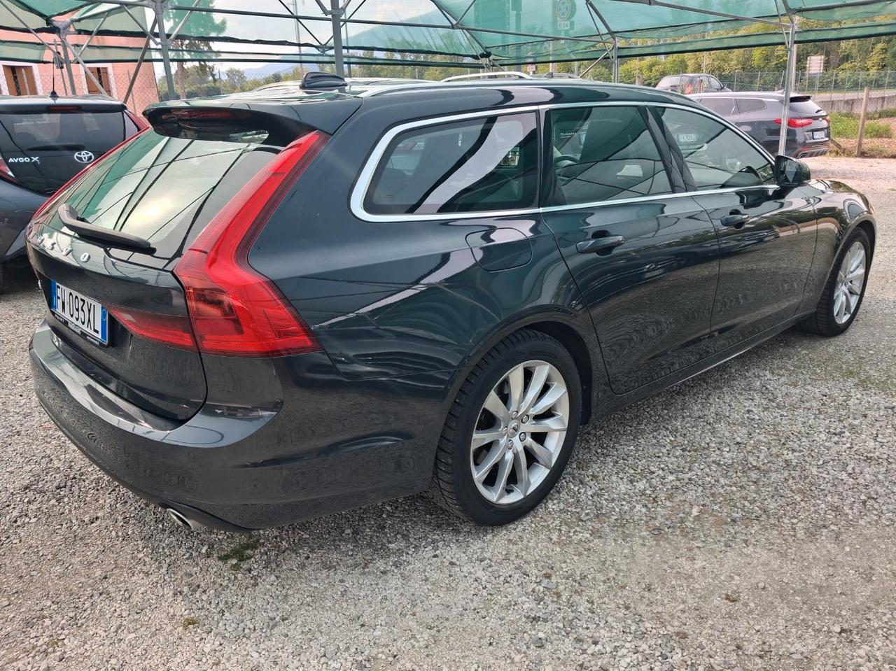 Volvo V90 2.0 d4 Business geartronic my19