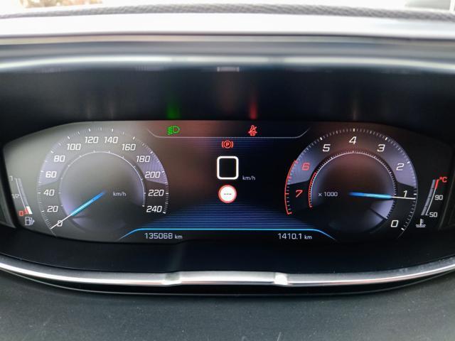 PEUGEOT 3008 PureTech Turbo 130 Allure