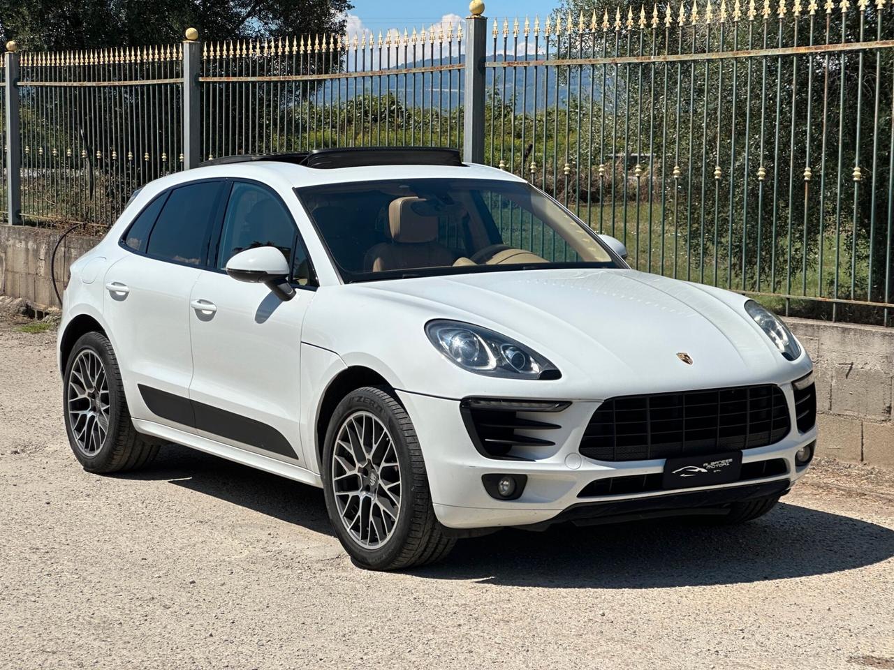Porsche Macan S Diesel 250cv -TETTO- GARANZIA 12 MESI