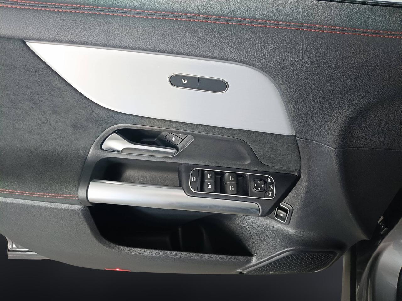 Mercedes-Benz GLA-H247 2023 - GLA 250 e phev AMG Line Advanced Plus auto