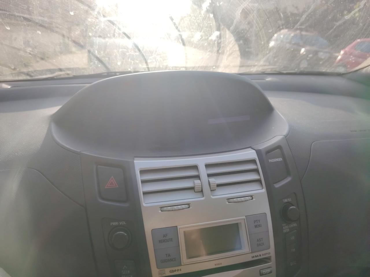 Toyota Yaris 1.4 D-4D DPF 5 porte
