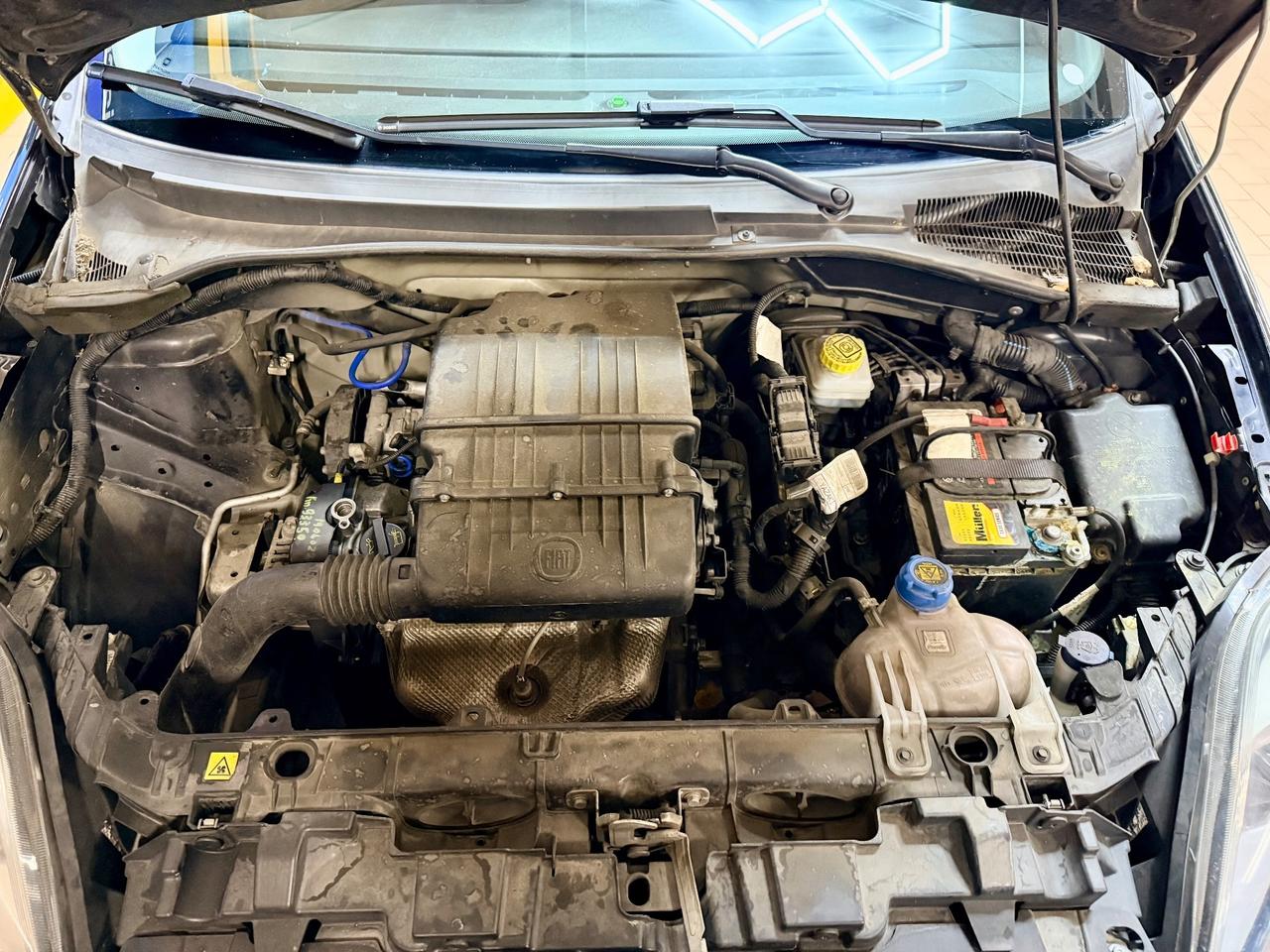 Fiat Punto Evo 1.2 benz 69cv Neopatentati E6