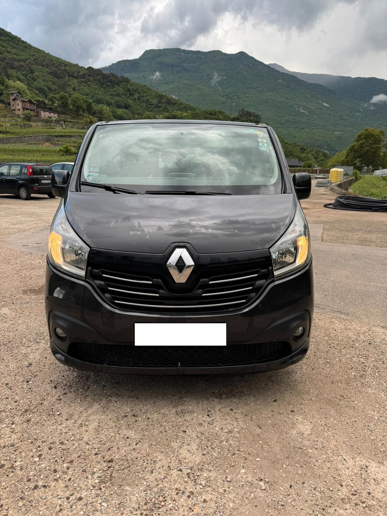 Renault Trafic 9 posti 1.6 dCi 125CV L2 gancio traino