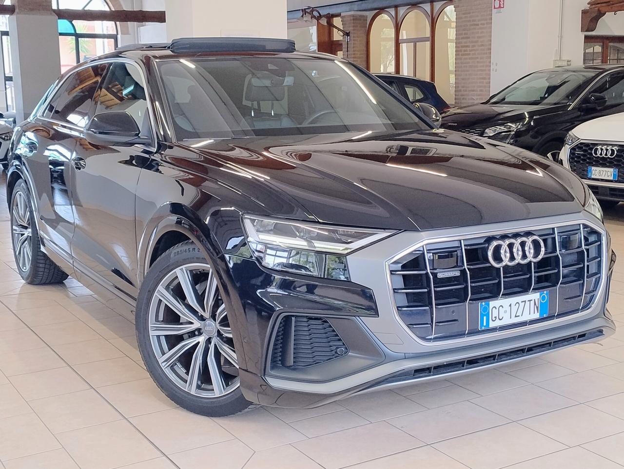 AUDI Q8 50 TDI quattro tiptronic S LINE TETTO RADAR
