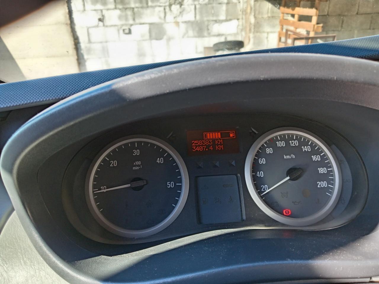 Opel Vivaro 27 2.0 CDTI PC-TN Combi 9 Posti