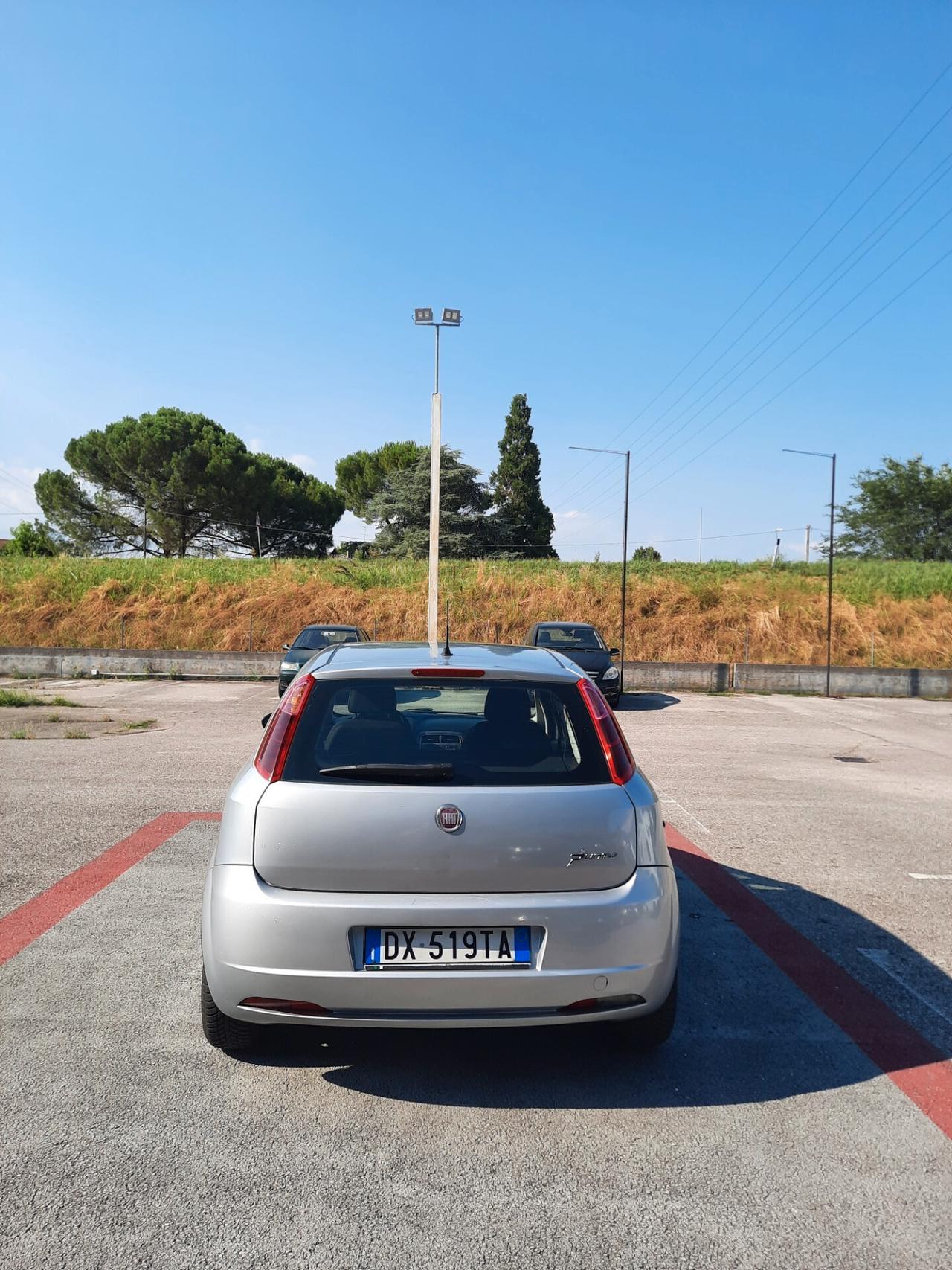 Fiat Grande Punto 1.3MJT 75 5p. ok neopatentati
