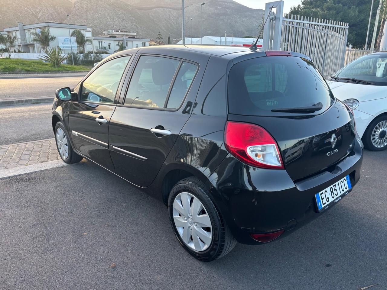 Renault Clio 1.2 16V TCE 100CV 5 porte Luxe