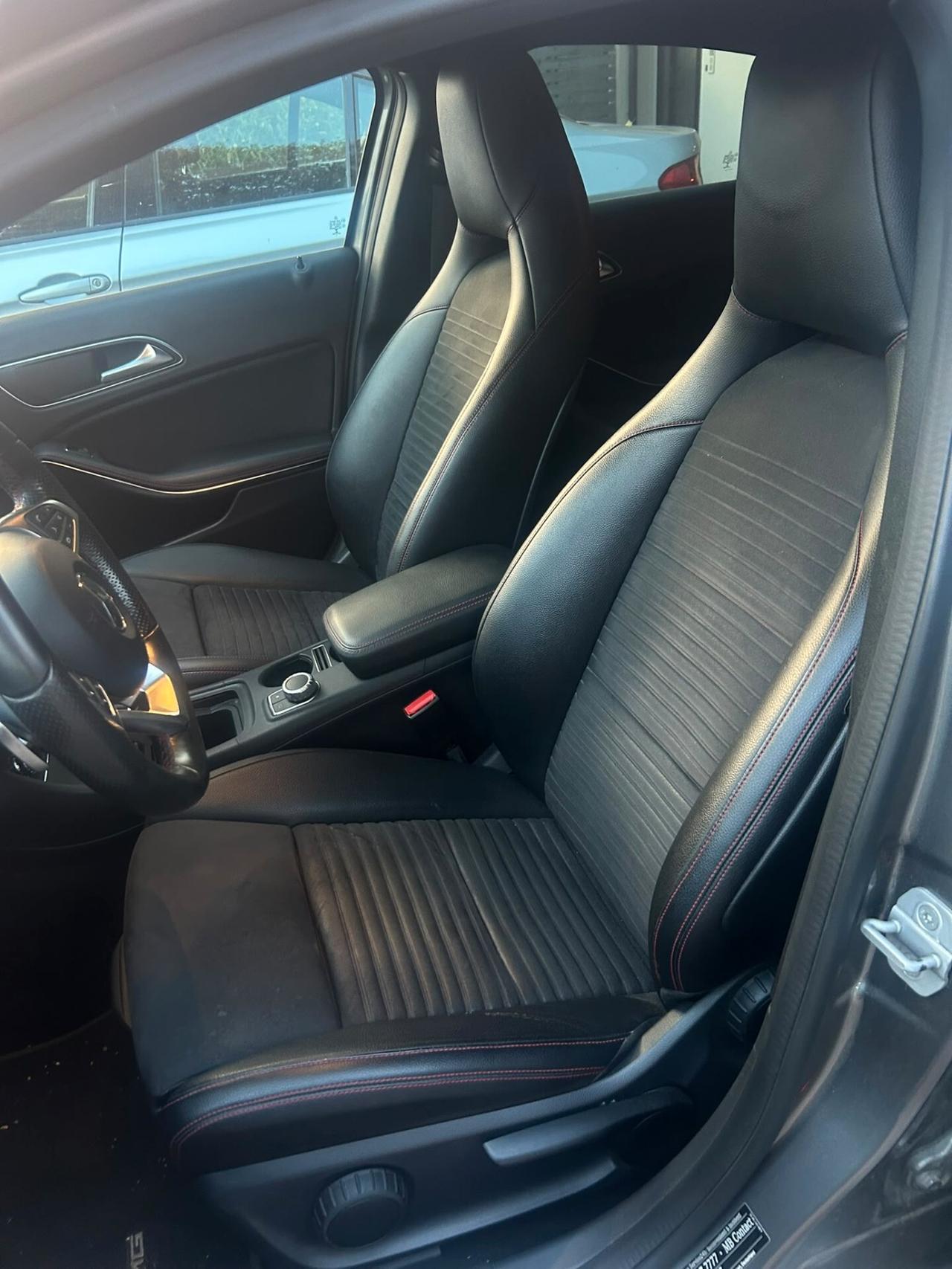 Mercedes-benz A 220 d Automatic Premium
